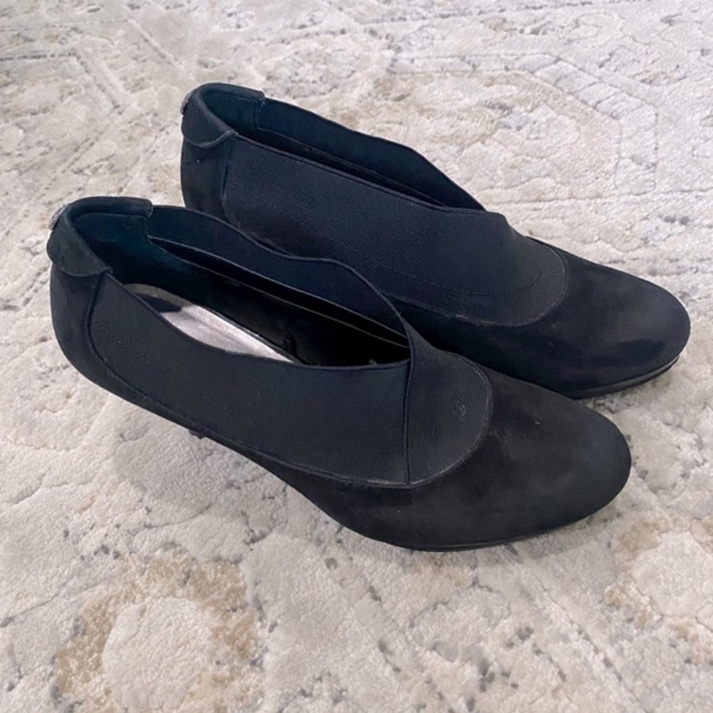 ANNE KLEIN | ANNE KLEIN AKWAVA BLACK SUEDE STRETCH BOOTIES WOMEN SIZE 8
